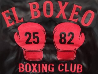 Parche bordado grande con logotipo personalizado